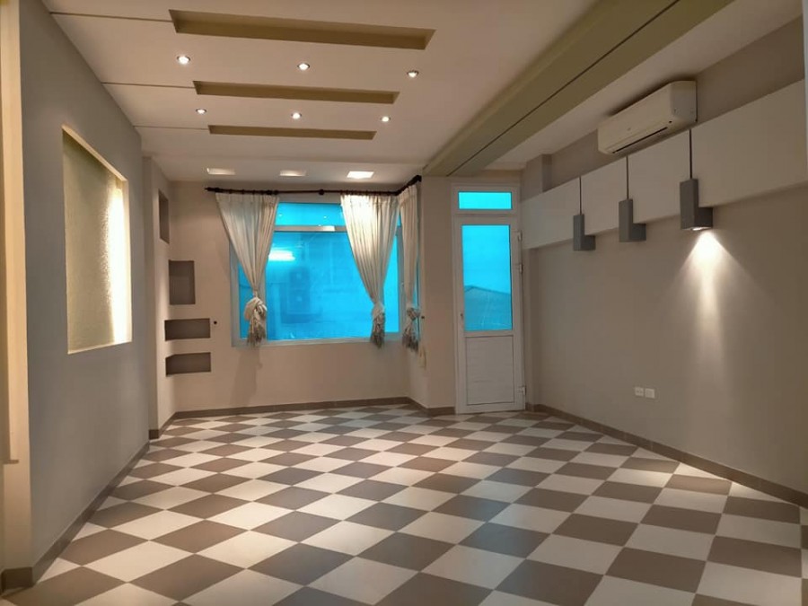 Bán nhà nguyên căn đường Trần Duy Hưng, Quận Cầu Giấy, đúc kiên cố 5 tầng, giá tốt