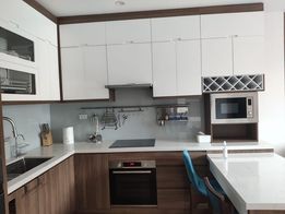 Cần bán nhà mặt phố Tây Hồ 200m2, 7 tầng, mặt tiền 8m vị trí đắc địa Doanh Thu 13000usd/tháng