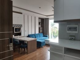 Cần bán nhà mặt phố Tây Hồ 200m2, 7 tầng, mặt tiền 8m vị trí đắc địa Doanh Thu 13000usd/tháng