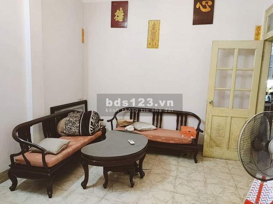 Bán nhà Phú Đô, bốn bước ra SVĐ Mỹ Đình 4 ngủ, giá hơn 2 tỷ, sổ đỏ cất kết sẵn giao dịch ngay