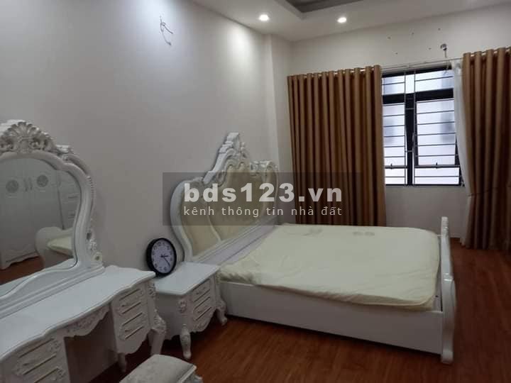 Bán nhà cực hiếm 5 Tầng, 38 M2, phố Trương Định, quận Hoàng Mai. Liên Hệ 0977440990