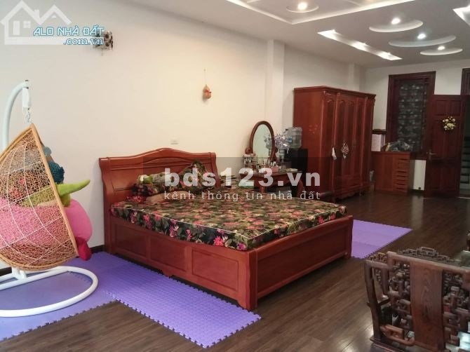 Bán nhà Lâm Hạ, Long Biên, dt 52m2, nhà 5 tầng, phân lô, ô tô tránh, giá hơn 6 tỷ