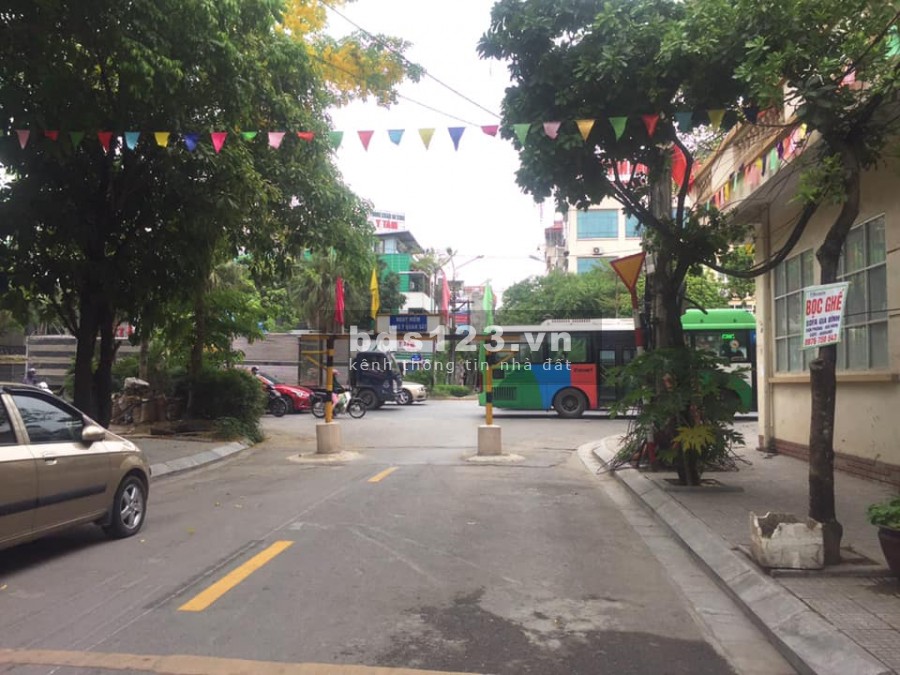 Bán gấp nhà mặt phố Trần Đăng Ninh, Hà Đông, kinh doanh văn phòng, vỉa hè giá đầu tư