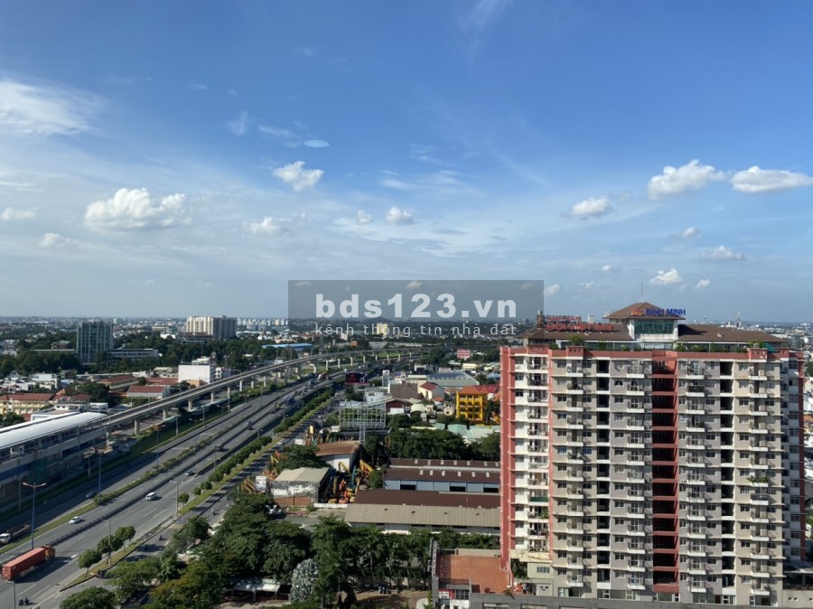 Cho thuê căn hộ Saigon Gateway view đẹp lung linh, 2 pn, 2 wc diện tích 66m2, giá 6 triệu