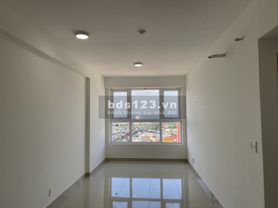 Cho thuê căn hộ Saigon Gateway view đẹp lung linh, 2 pn, 2 wc diện tích 66m2, giá 6 triệu