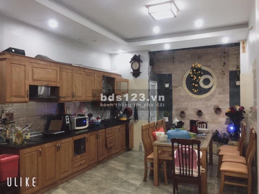 Bán nhà siêu hiếm Bồ Đề, Gara ô tô tránh kinh doanh đỉnh giá nhỉnh 5 tỷ tặng nội thất