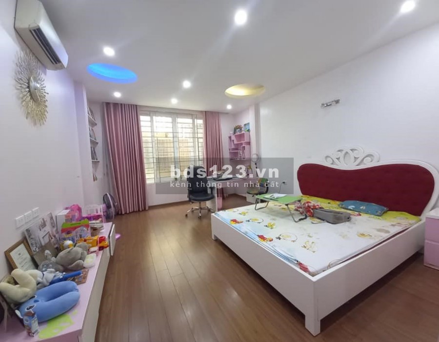 Bán nhà Hà Đông tuyệt đỉnh an sinh tặng nội thất xịn giá bán 11 tỷ, liên hệ chính chủ