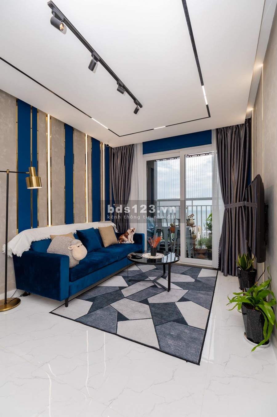 Bán nhà Nguyễn Chí Thanh, nhà vượng khí, chủ làm ăn phát đạt, 58 m2, 6.9 tỷ.