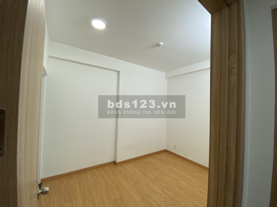 Cho thuê căn hộ Saigon Gateway view đẹp lung linh, 2 pn, 2 wc diện tích 66m2, giá 6 triệu