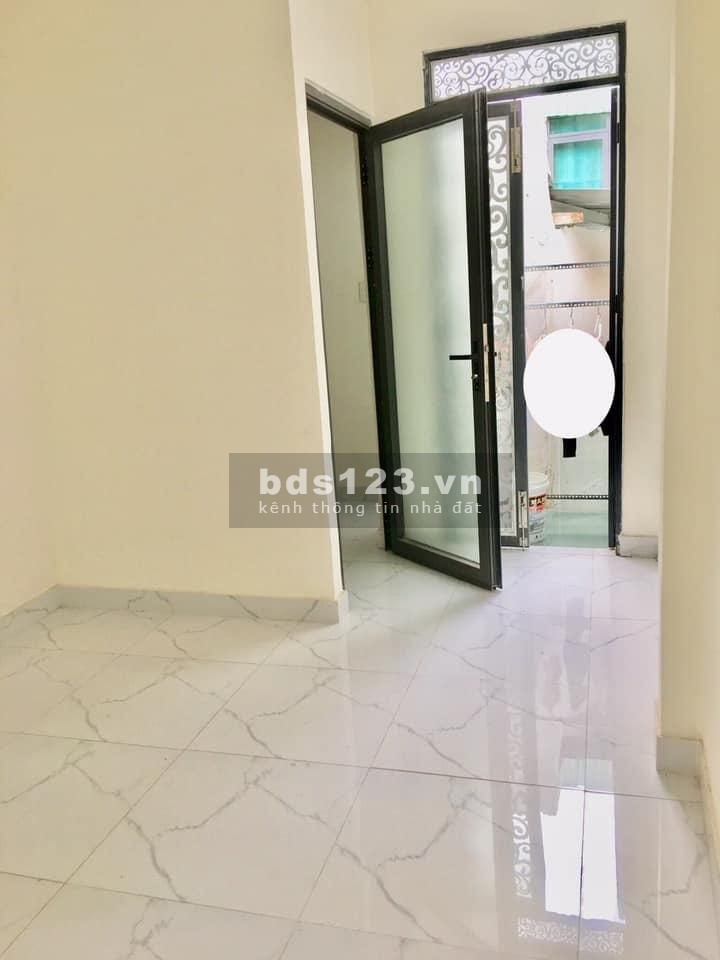 4 tỷ hơn có ngay nhà Điện Biên Phủ, gần Quận 1 diện tích sử dụng 60m2, 3 phòng ngủ