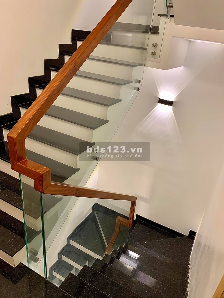 Bán Nhà Hoàng Mai, mới xây 2019, 36m2, 2.99 tỷ