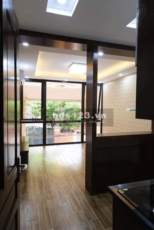 Bán nhà, liên kề Văn Khê sát Tố Hữu, ở sướng, kinh doanh đa ngành, dt 50m2, 5 tầng, giá 5.6 tỷ