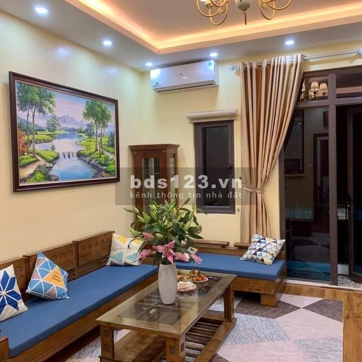 Bán nhà Đại La cực đẹp giá Côvit, dt 30m2, 2 tỷ hơn có thương lượng mạnh cho khách có thiện chí
