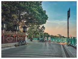 Nhà bán Rẻ như cho. Phân lô VIP ngoại giao đoàn Xuân La. xe TĂNG đỗ cửa. 33m2. 5,xx tỷ.