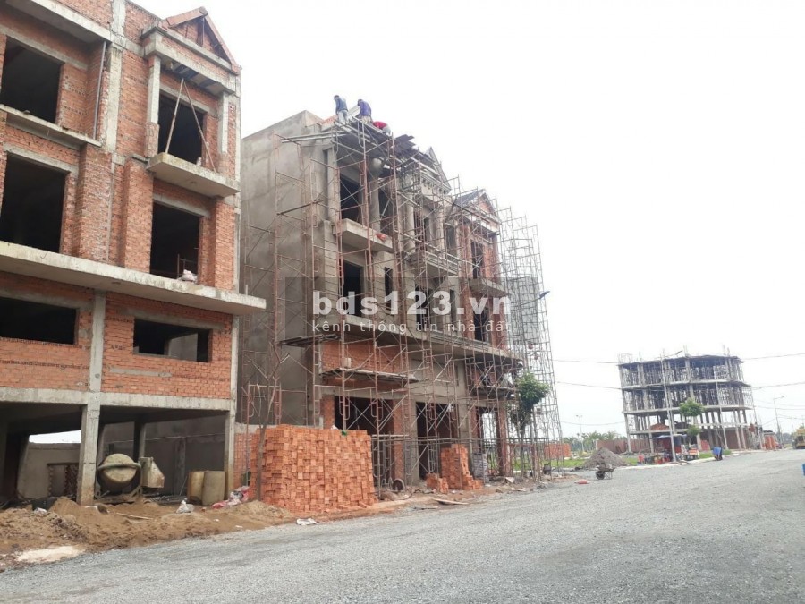 Mở bán SHOPHOUSE 1 trệt 3 lầu mặt tiền 30m TT 16 tháng Tiến Lộc Garden Đồng Nai giá chỉ 19 triệu/m2