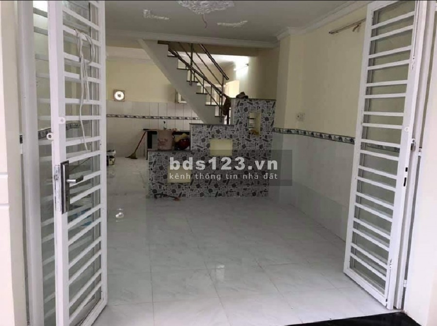 Bán nhà Nguyễn Thị Thập, Quận 7, giá bán 2.9 tỷ khu dân cư hiện hữu, an ninh, tiện ích đủ