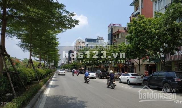 Chính chủ cần bán nhà mặt phố Trần Vỹ, giá mềm, 4 tầng, khu phân lô ô tô đỗ cửa, lhcc