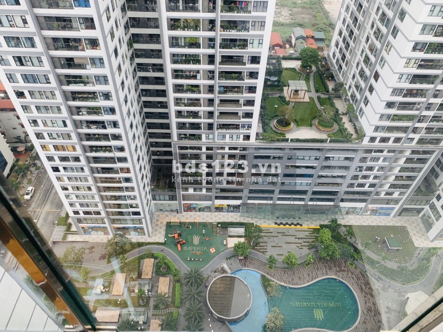 Cho thuê chung cư Imperia Nguyễn Huy Tưởng, 3 phòng ngủ, 100m2, full đồ, 16 triệu/th. LH 0377983070