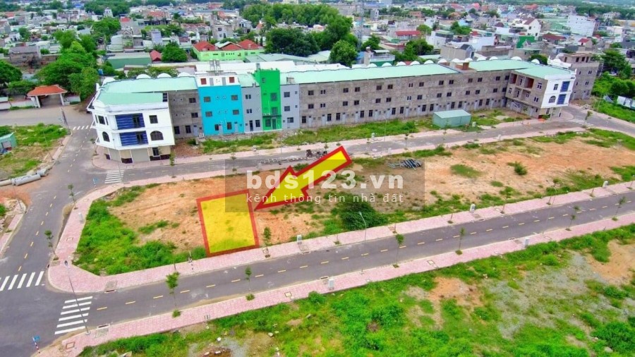 Còn 1 lộ đất giá rẻ tại An Phú, Thuận An, Bình Dương. Xung quanh dân đông,