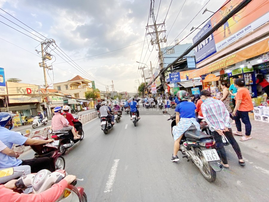 Cần bán gấp nhà nguyên căn mặt tiền 364 Huỳnh Tấn Phát, giá 16 tỷ, sổ hồng riêng, lhcc