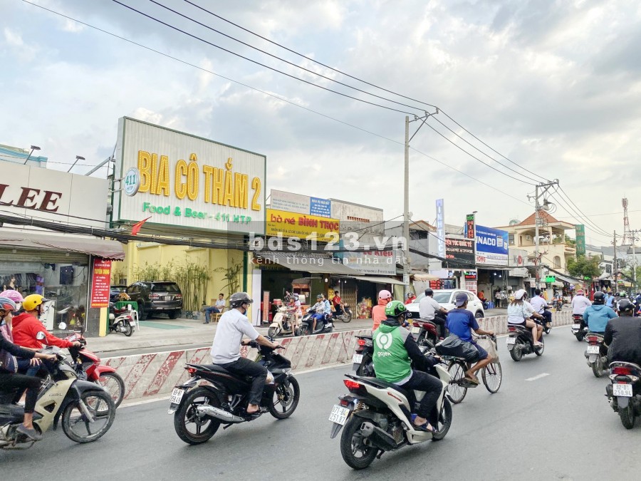 Cần bán gấp nhà nguyên căn mặt tiền 364 Huỳnh Tấn Phát, giá 16 tỷ, sổ hồng riêng, lhcc