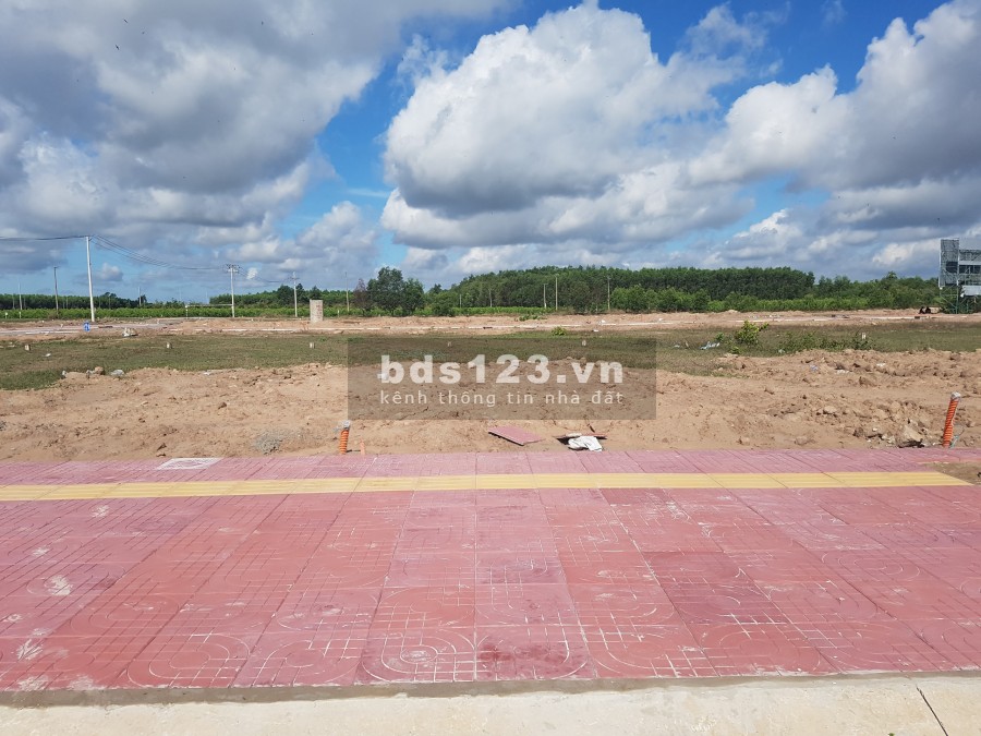 Đất Nhơn Trạch diện tích sử dụng 100M2 thổ cư đường 25C trung tâm Nhơn Trạch
