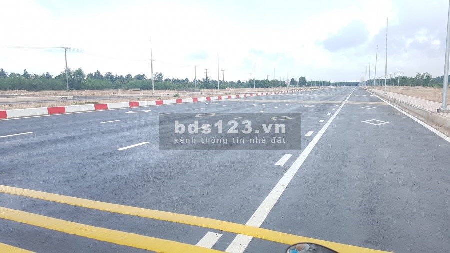 Đất Nhơn Trạch diện tích sử dụng 100M2 thổ cư đường 25C trung tâm Nhơn Trạch