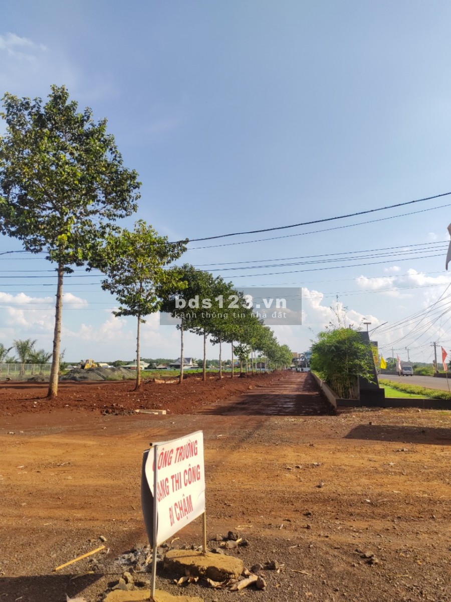 Đất nền Bình Phước, diện tích sử dụng 100m2, sổ đỏ đầy đủ, xây dựng tự do