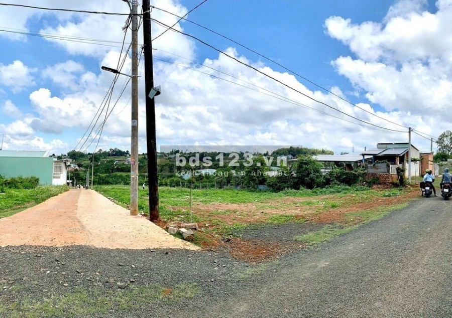 Mình có lô đất hẻm hoàng sa giá rẻ