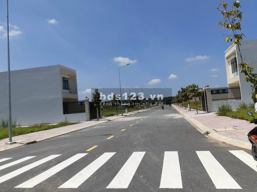 Đất nền gần ngã 3 Trị An Hố Nai gía rẻ sổ sẵn thổ Cư 100%, hỗ trợ vay ngân hàng