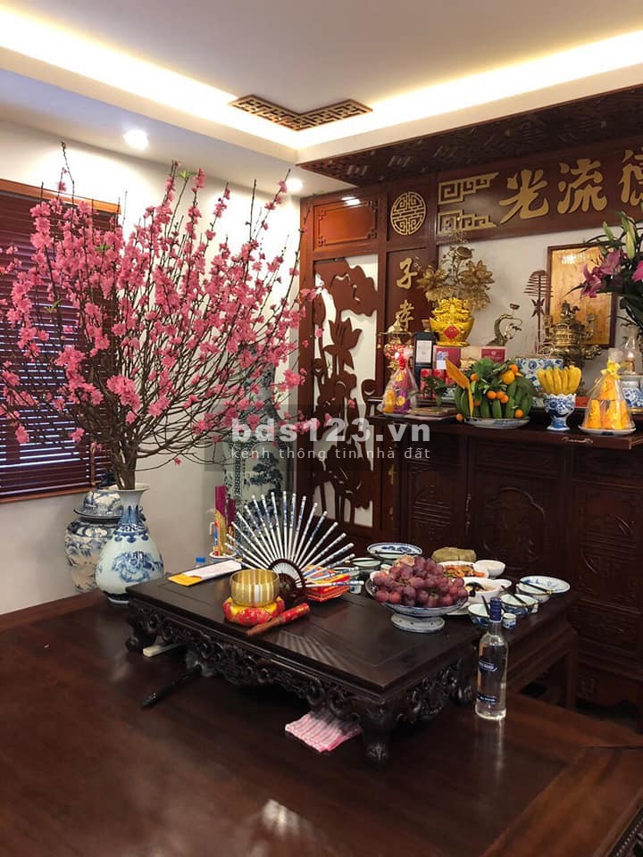 Bán Nhà phố Nguyễn Phúc Lai Quận Đống Đa ô tô vào nhà diện tích 60m2 giá chỉ 10,5 tỷ