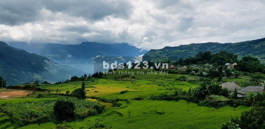 Bán mảnh đất 2 mặt tiền trung tâm du lịch Sapa 2, đầu tư lợi nhuận lớn, giá thoả thuận