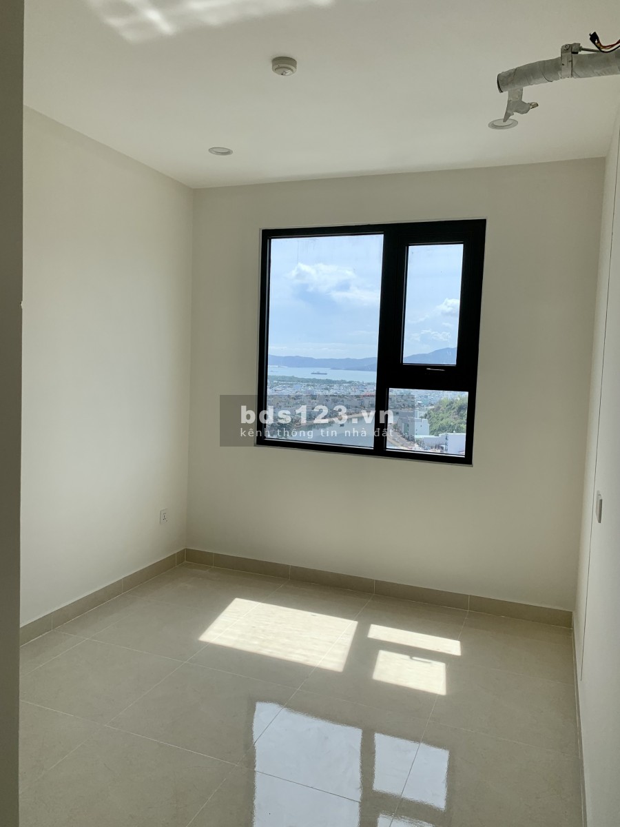 Chính chủ cần bán căn chung cư Ecolife 2 pn, hướng Đông Nam, view siêu đẹp, giá rẻ