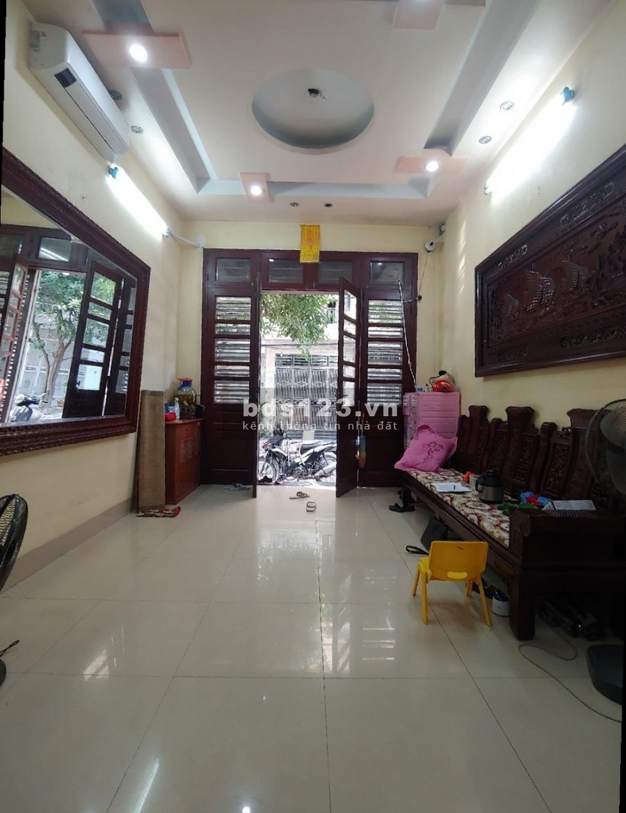 Bán nhà số 2 ngõ 54 Lê Quang Đạo, Nam Từ Liêm, khu phố VIP, 36.6m2, nhỉnh 3 tỷ