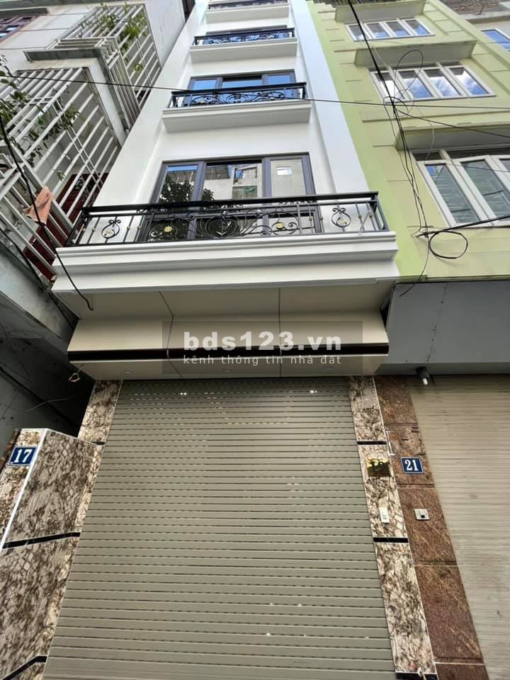 Ngõ 168 Kim Giang Bán nhà nguyên căn đúc kiên cố 5 tầng dt 38m2 giá 2.9 tỷ, sổ sẵn