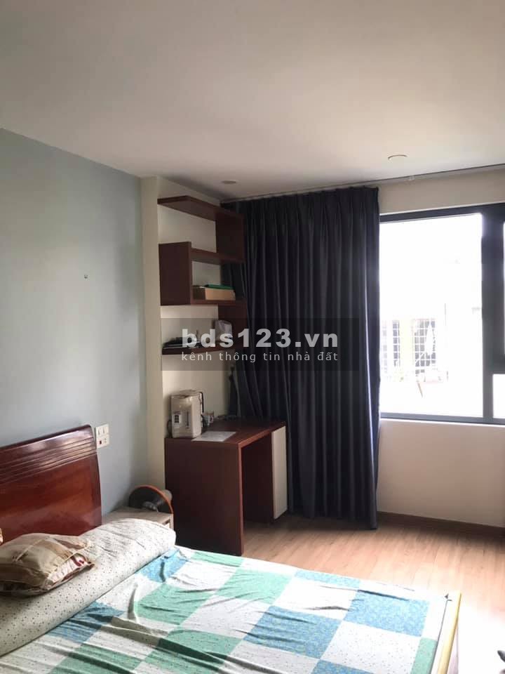 Trung tân Quận cận kề đường Giải Phóng ngõ ô tô kinh doanh tấp nập rừng tiện ích, giá 5.6 tỷ