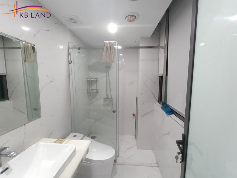 Bán CHDV Thanh Nhàn, diện tích140m2, 8 tầng, 21 căn hộ, lô góc, DT 120tr/tháng, nhỉnh 20 tỷ