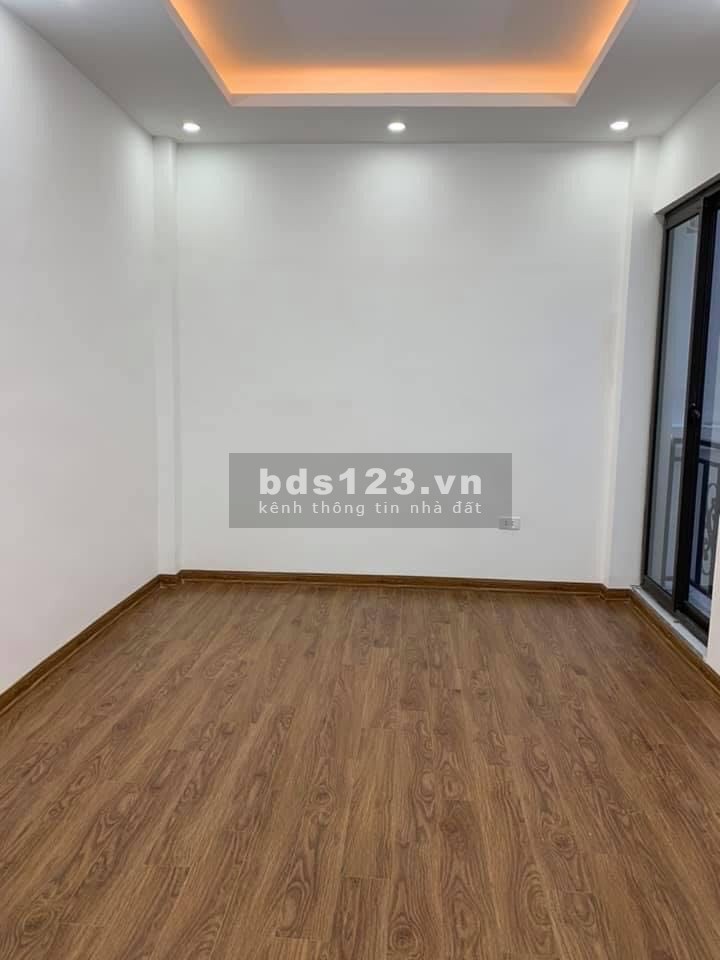 Bán Nhà Bạch Đằng diện tích sử dụng 35m2 4 tầng nhà đẹp long lanh giá 3X tỷ