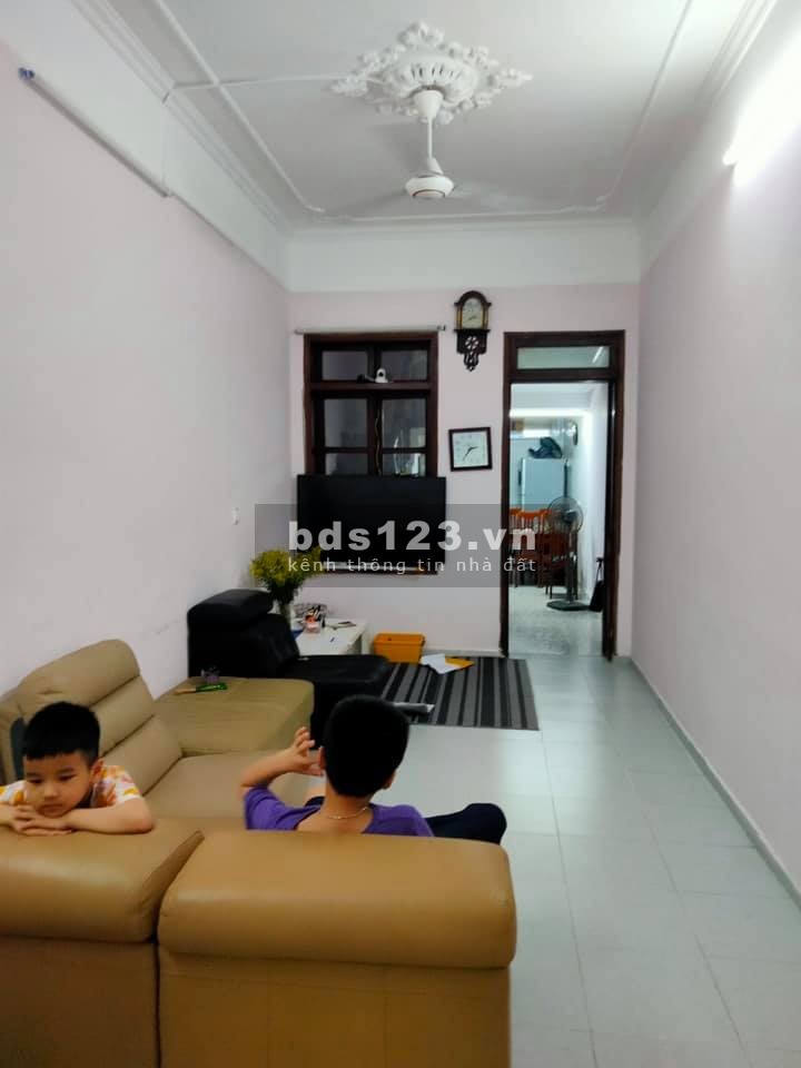 Định Công Thượng Quận Hoàng Mai, đúc kiên cố 5 tầng diện tích 53m2, nhỉnh 4 tỷ, lhcc