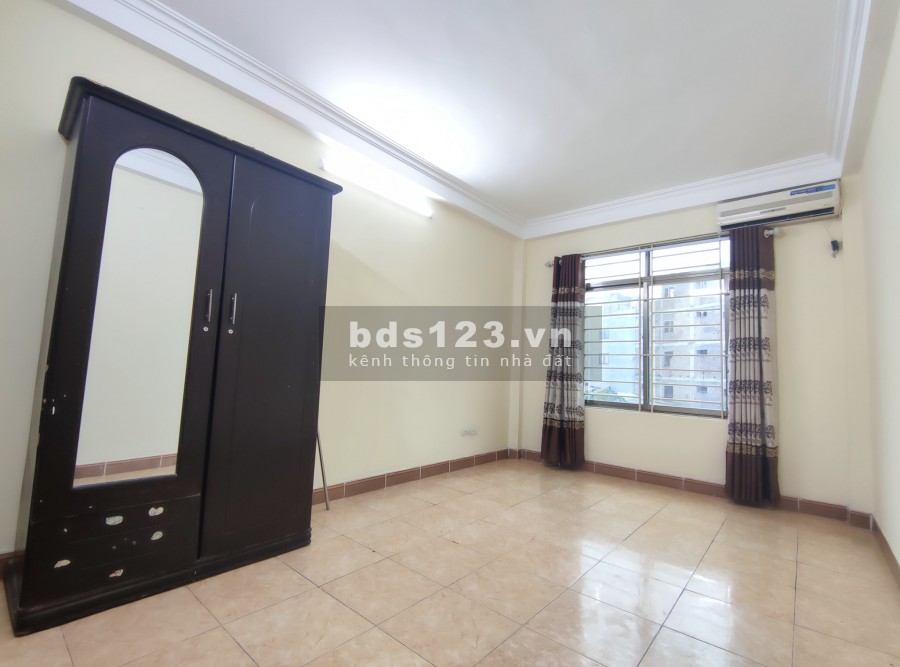 Bán nhà Giáp Nhị, Hoàng Mai gần ô tô tránh 4 tầng diện tích sử dụng 27m2 giá chỉ 2.45 tỷ
