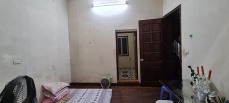 Bán nhà trung tâm Đống Đa, Thịnh Hào 2 lô góc 4 tầng giá 2,7 tỷ có thương lượng