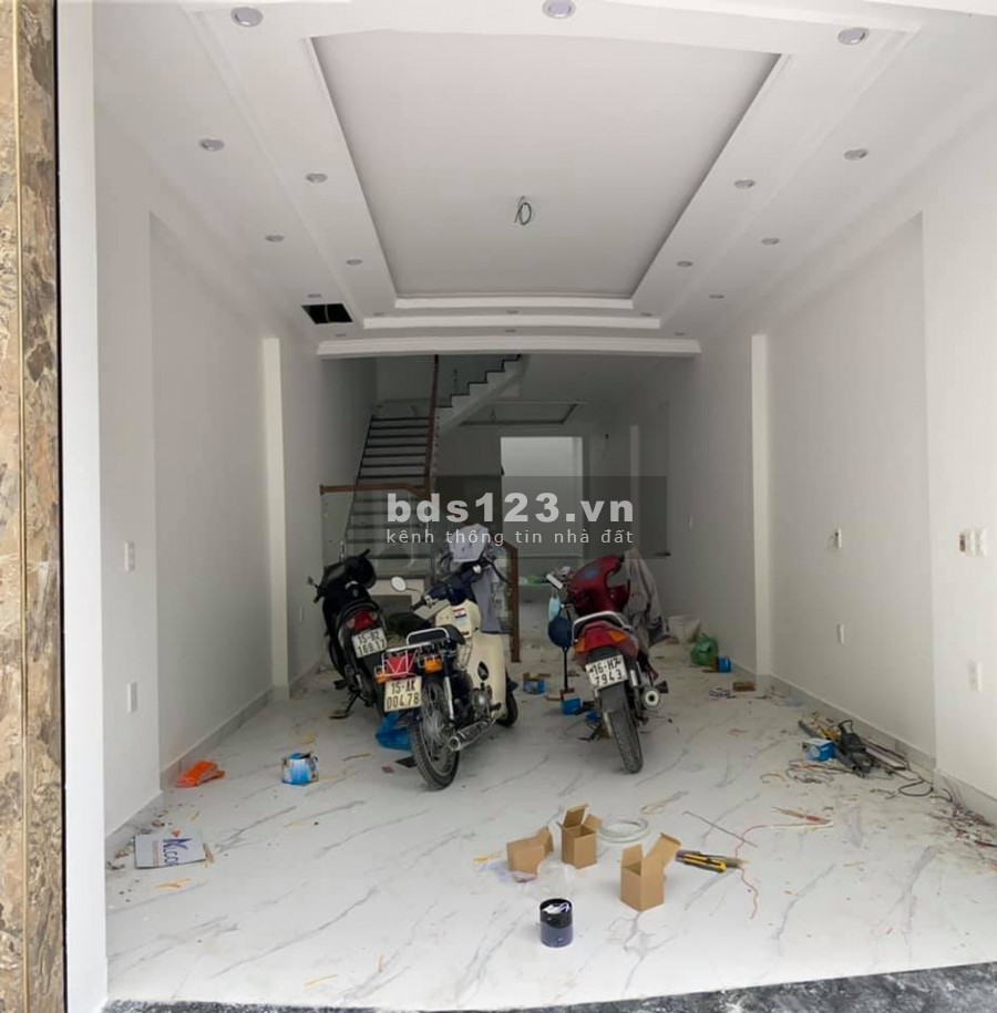 Bán nhà 4 tầng Tại Phạm Tử Nghi, Lê Chân diện tích sử dụng 75m2 giá bán nhanh 5,5 tỷ