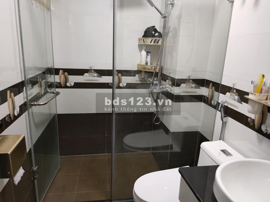 Nhà đẹp phố Khương Trung, ngõ rộng diện tích sử dụng 41m2, 4 tầng, giá bán 3,1 tỷ