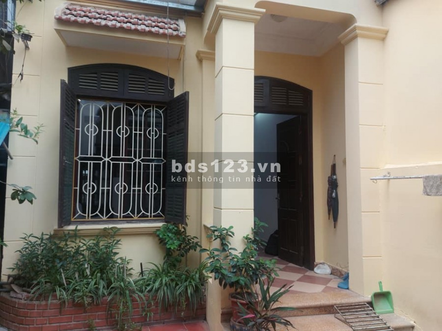 Nhỉnh 6 tỷ có 102m2 đất và nhà 4 tầng về ở luôn phố Nguyễn Văn Cừ, Quận Long Biên
