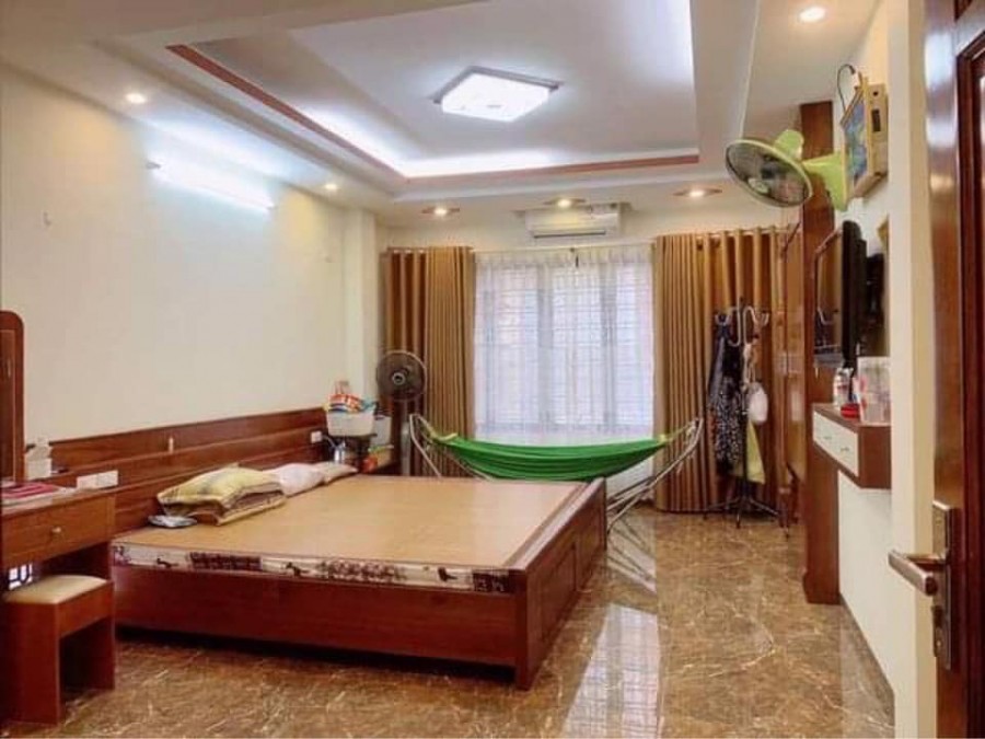 Bán nhà mặt ngõ đường Láng Đống Đa gần Cầu Giấy dt 50m2, 5 tầng giá 5.2 tỷ lh 0902224679