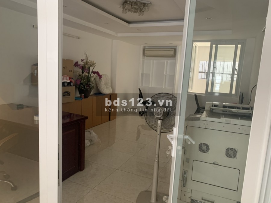 Cần bán gấp nhà mặt tiền đường số 6, Q. Bình Tân, diện tích 64m2, giá 7.5 tỷ