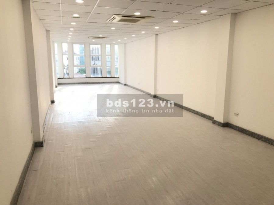 Giảm giá sau dịch Covid sàn diên tích 100m2, tại 201 Bà Triệu, Quận Hai Bà Trưng