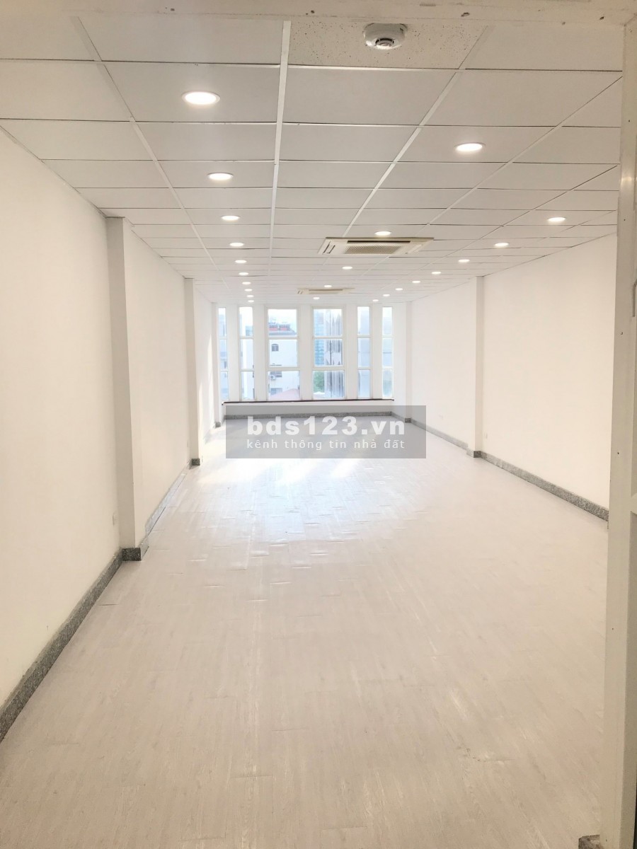 Giảm giá sau dịch Covid sàn diên tích 100m2, tại 201 Bà Triệu, Quận Hai Bà Trưng