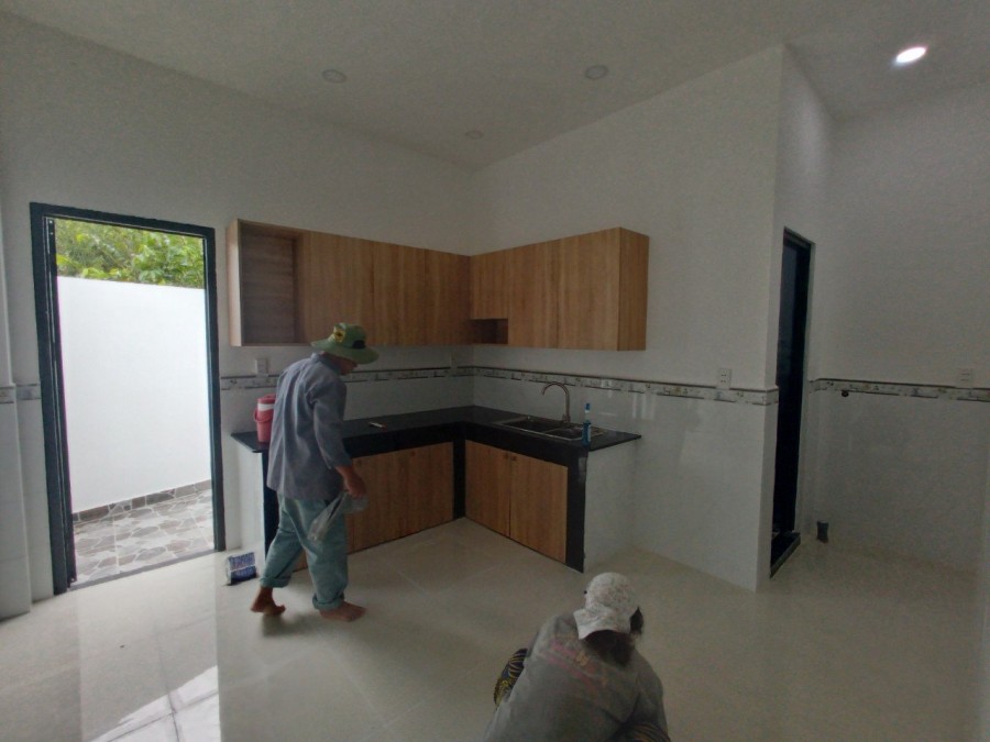 Nhà chính chủ chưa qua kinh doanh, đầu tư thua lỗ cần tiền gấp nên bán lại căn 1T1L