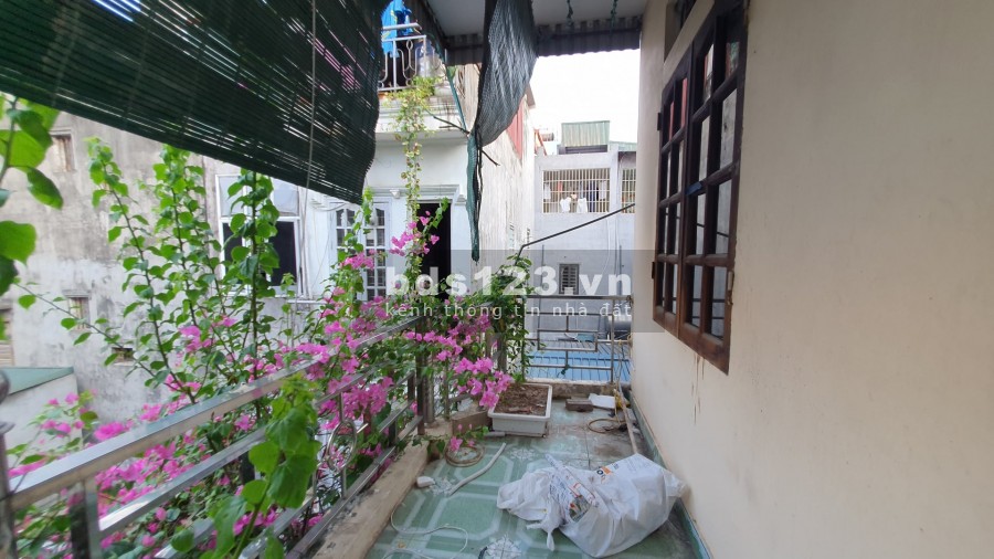 Bán nhà ngõ 63 Lê Đức Thọ diện tích sử dụng 50m2 giá bán 3.55 tỷ khoảng 69 triệu/m2